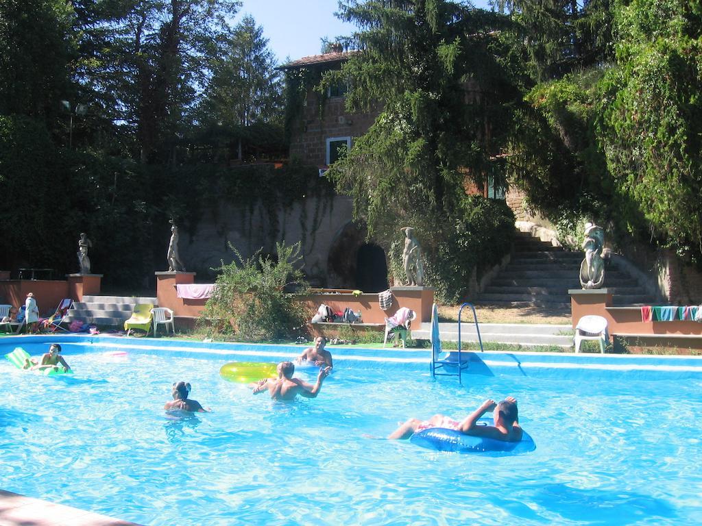 Bed And Breakfast Monticelli Capranica Exterior foto